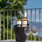 Altavista - Seaview & Relax With Heated Pool & Minigolf