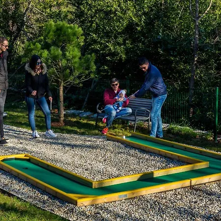 Willa Altavista - Seaview & Relax With Heated Pool & Minigolf *