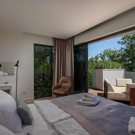 别墅 Altavista - Seaview & Relax With Heated Pool & Minigolf *