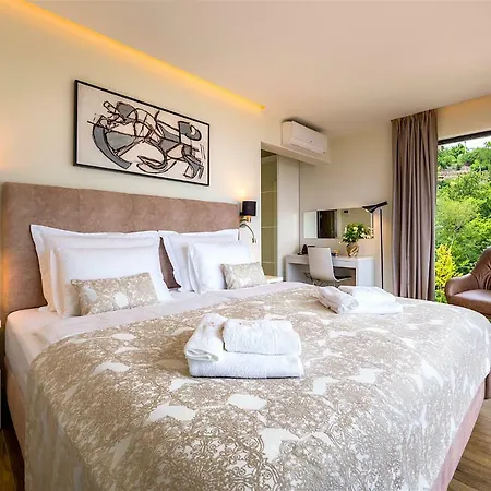 Villa Altavista - Seaview & Relax With Heated Pool & Minigolf Abbazia