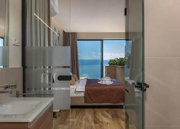 Altavista - Seaview & Relax With Heated Pool & Minigolf 别墅