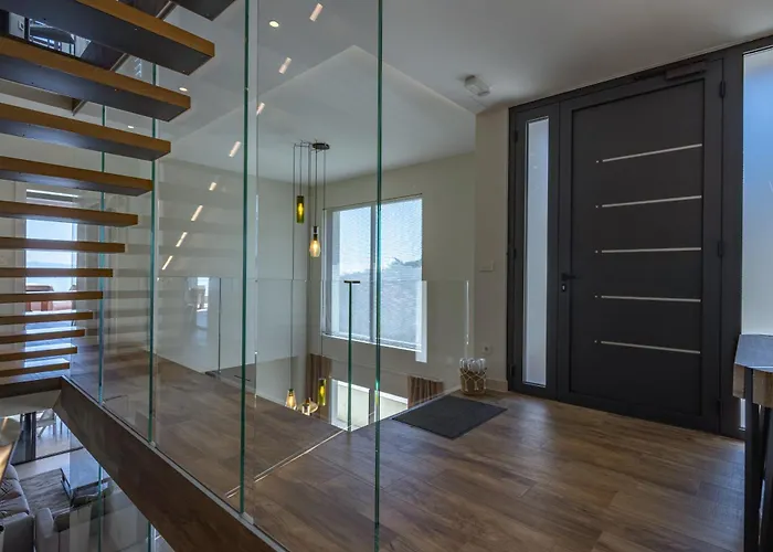 Altavista - Seaview & Relax With Heated Pool & Minigolf * 奥帕提亚