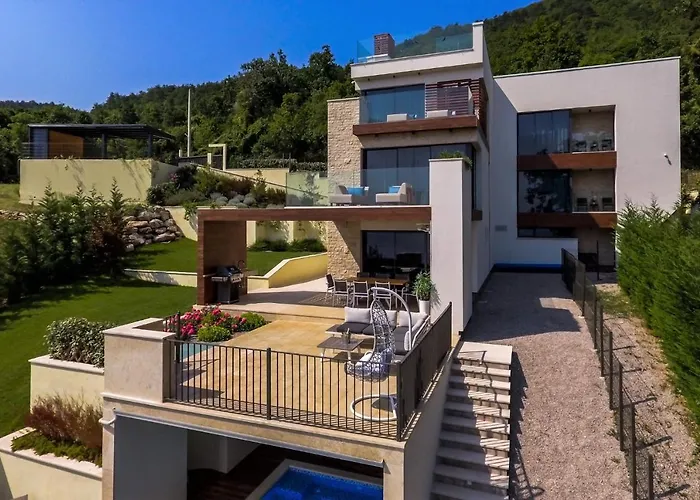 Altavista - Seaview & Relax With Heated Pool & Minigolf Villa *