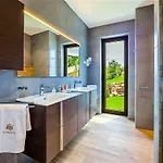 Altavista - Seaview & Relax With Heated Pool & Minigolf * Opatija