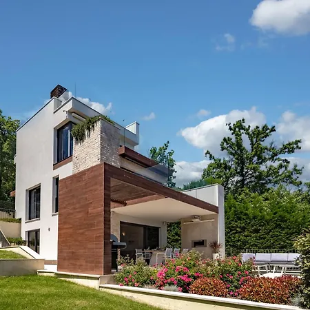 Villa Altavista - Seaview & Relax With Heated Pool & Minigolf