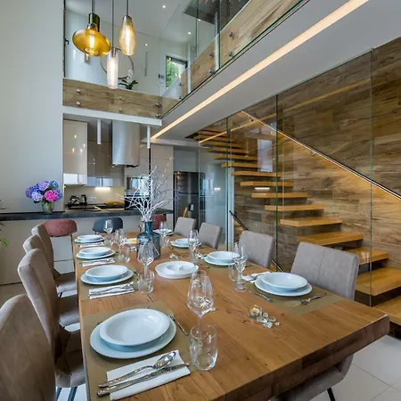 Altavista - Seaview & Relax With Heated Pool & Minigolf Villa
